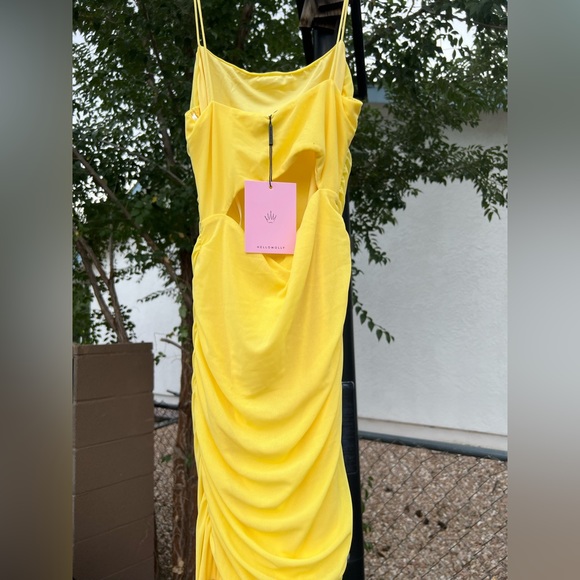 Formal Dress - Picture 3 of 3